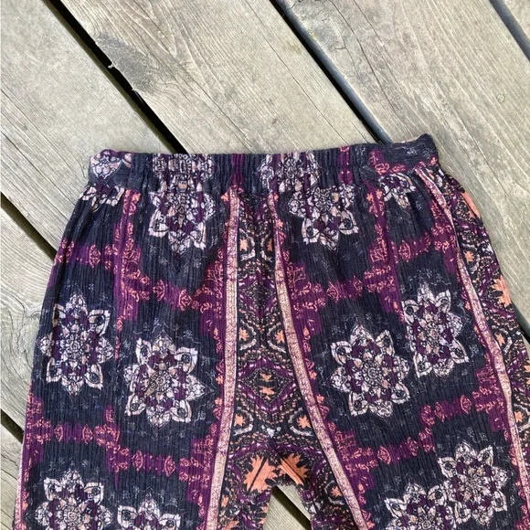 KENDALL KYLIE Skirt Pants Shorts Wide Leg Capri Black Red Maroon Size Small - Picture 13 of 14